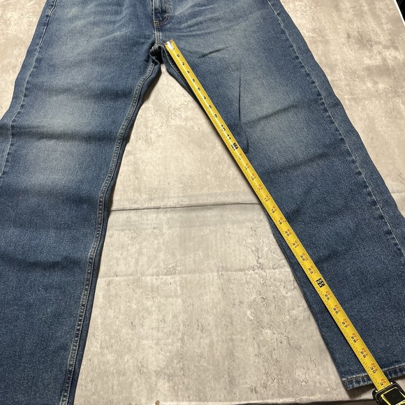 Levis 505 Men's 38 X 32 Reg Fit Blue Jeans Medium Wash Faded Denim Cotton Dad - Picture 3 of 9